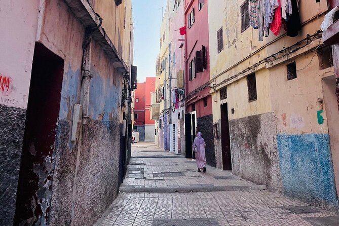 Discovering Life & Walk Inside Old Medina /With Taxi Back Hotel - Why the Old Medina makes a good first walk
