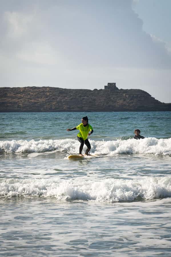 Essaouira: Surf Lesson with changing rooms & Hot showers - Options for stronger surfers