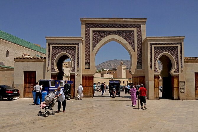 Exclusive Fez Medina Walking Tour with Private Guide - Sacred places and the limits on entry