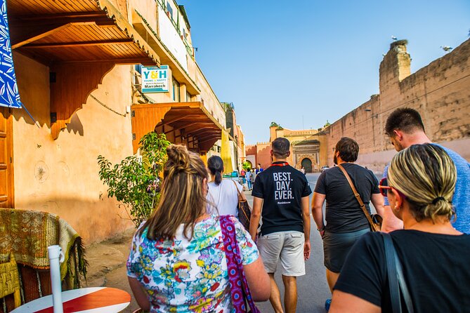 Explore Marrakech Medina: Private Tour Including Bahia Palace Visit - Why the 9 a.m. start works well