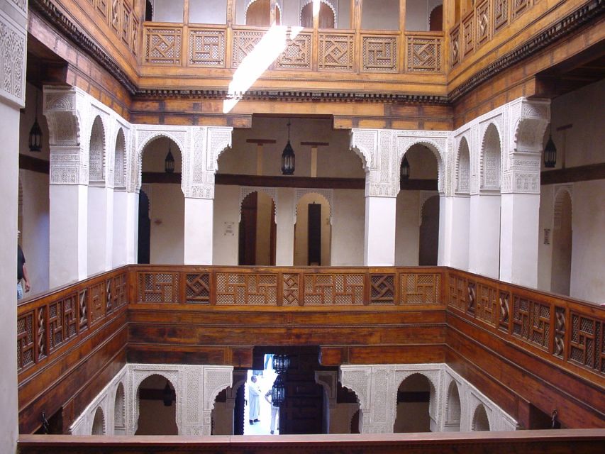 Fes: Guided Sightseeing Tour with Luxury Car - Leather at the tannery and copper at Seffarine