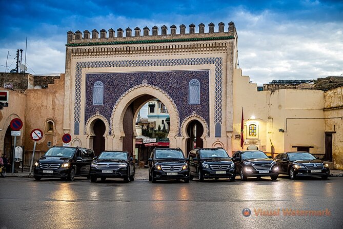 Fes Guided Sightseeing Tour with Luxury Car All Inclusive Tickets - Qissaria Al-Kifah and the living side of Fes