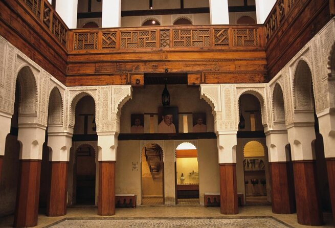 Fes Medina Circuit (All comfort) - Chouara Tannery explains Fez leather