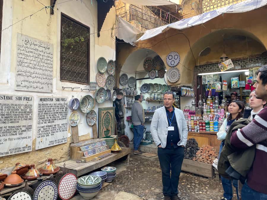 Fes: Medina Guided Tour with Local - Starting at Bab Boujloud and Talaa Kebira