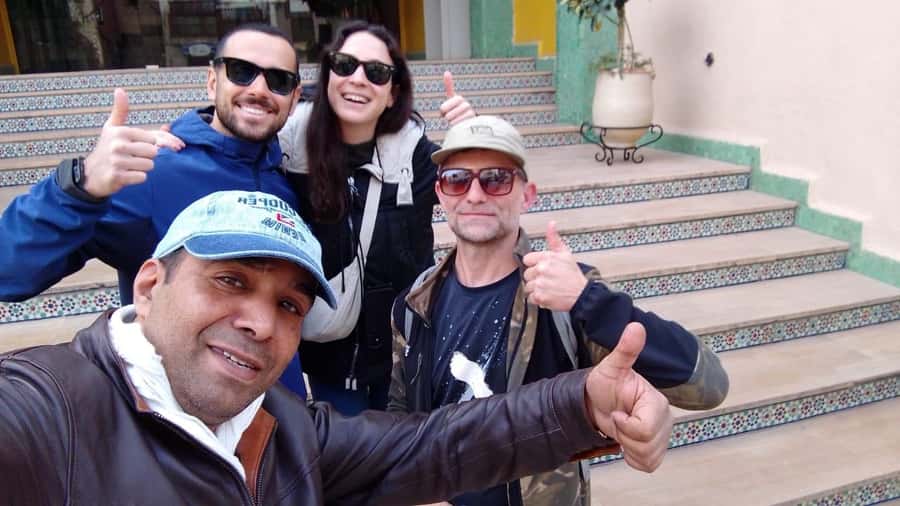Fes: Royal Palace, Madrasa, Tannery & Souks and Medina Tour - Ending at Bab Boujloud