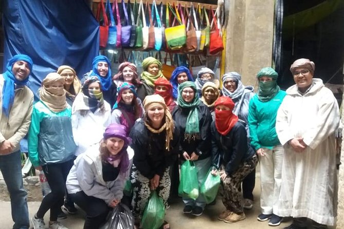 Fez cultural and handicraft tour half day - Why a guide matters in Fes El Bali