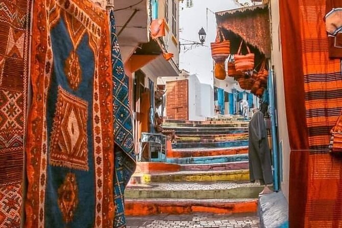 Fez Guided Tour of Artisans and Handicrafts Full-Day Private Tour - The souks and workshops where Fez still works