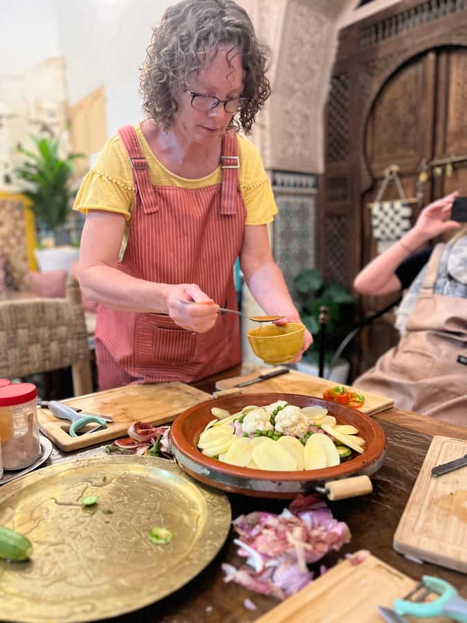 Fez: Souk Tour and Traditional Home Cooking Class - What the $65 price really covers