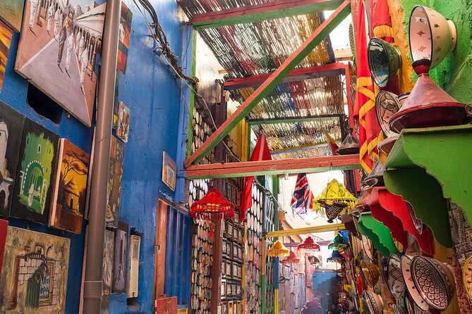 Fez Tour Experience - Bou Inania Medersa and the craft of Islamic design