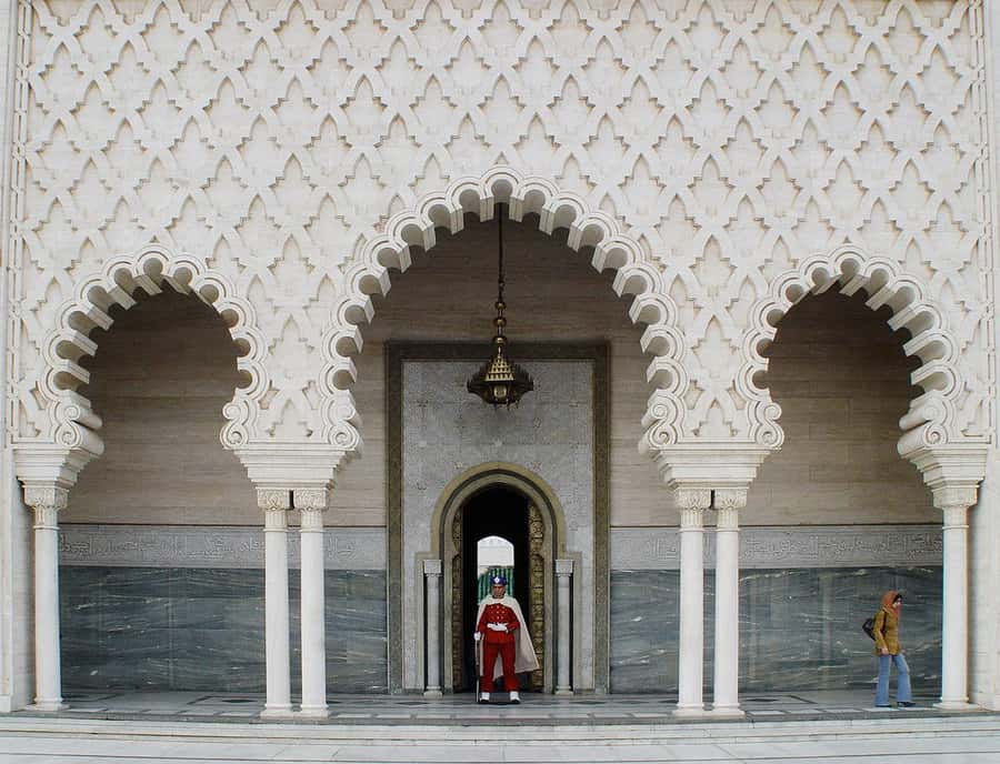 From Casablanca: Rabat Guided Day Trip with Hotel Transfers - How the guides and drivers shape the experience