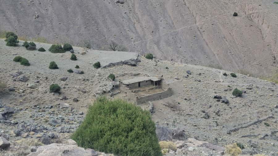 From Marrakech: 2-Day Berber experience Atlas Mountains - Kik Plateau and a 40-minute camel ride