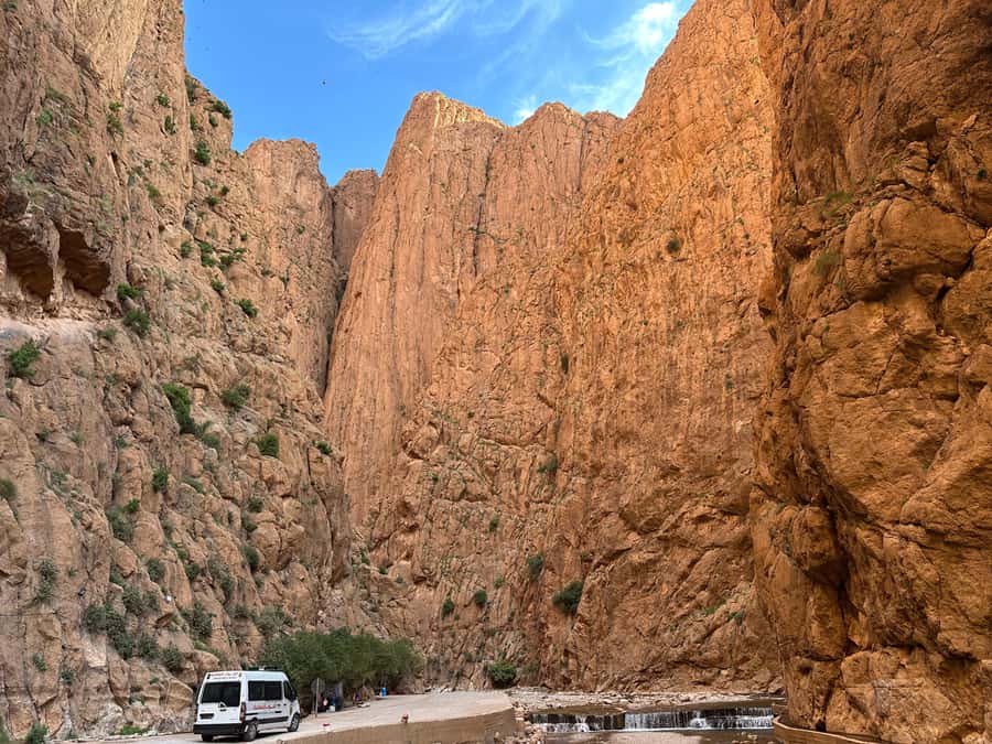 From Marrakech: 3-Day Sahara Tour with Private tent & Meals - Sunrise, breakfast, and the long return to Marrakech