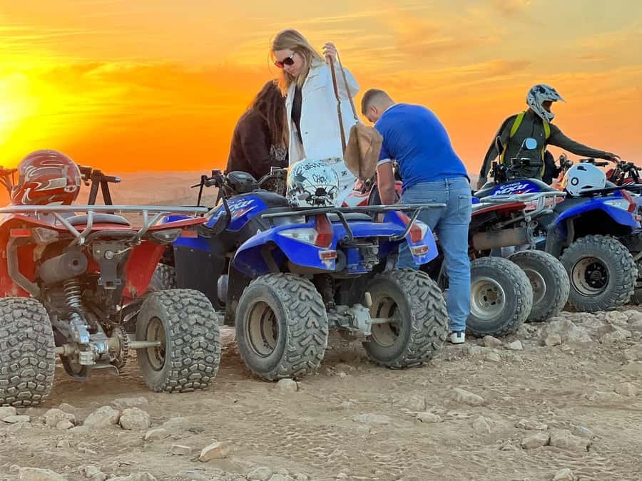 From Marrakech: Agafay Desert Quad Biking Tour with Transfer - Why Agafay works for a short desert trip