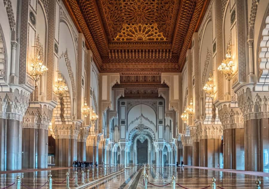 From Marrakech: Casablanca Tour with Hassan II Mosque Visit - Mohammed V Square and the central city