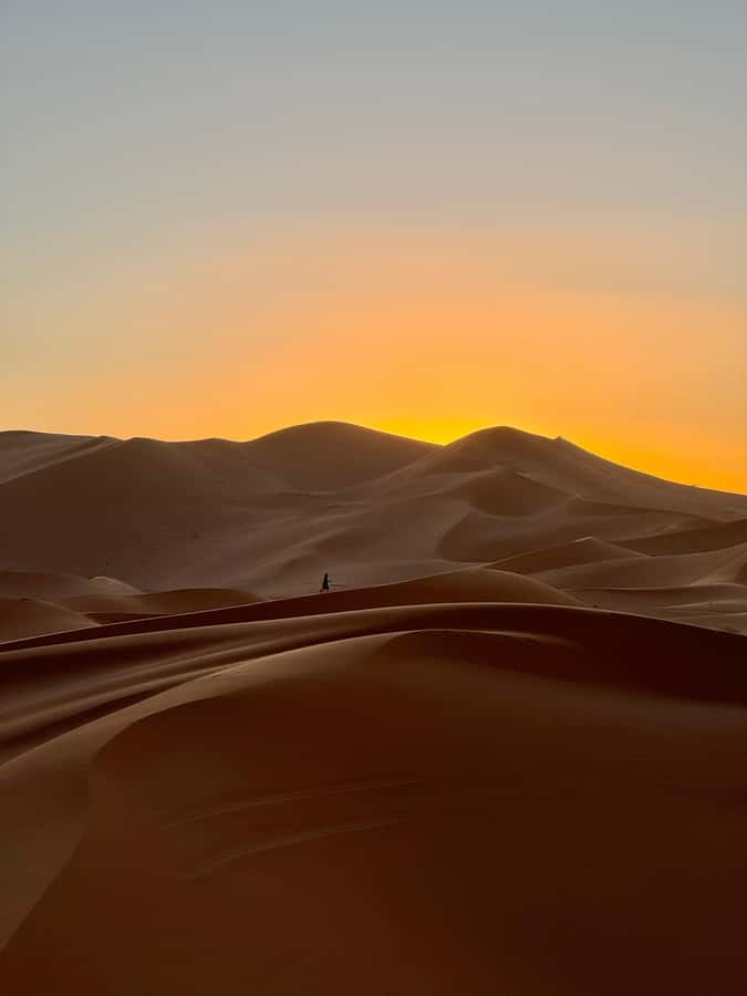 From Marrakech: Merzouga 4 Day Luxury Tour w/ Optional Quad - Day 2: Todra Gorge and the first night in the dunes