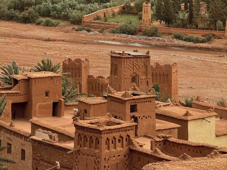 From Marrakech: Ouarzazate, Ait Ben Haddou & Atlas Studios - The long return to Marrakech
