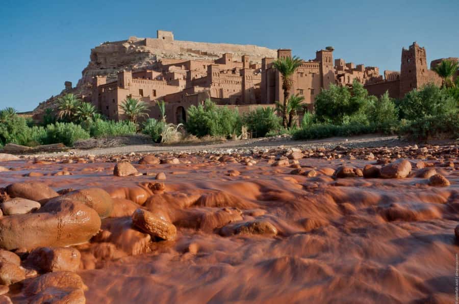From Marrakech: Ouarzazate & Ait Benhaddou Guided Day Trip - Crossing Tizi nTichka at 2,260 meters