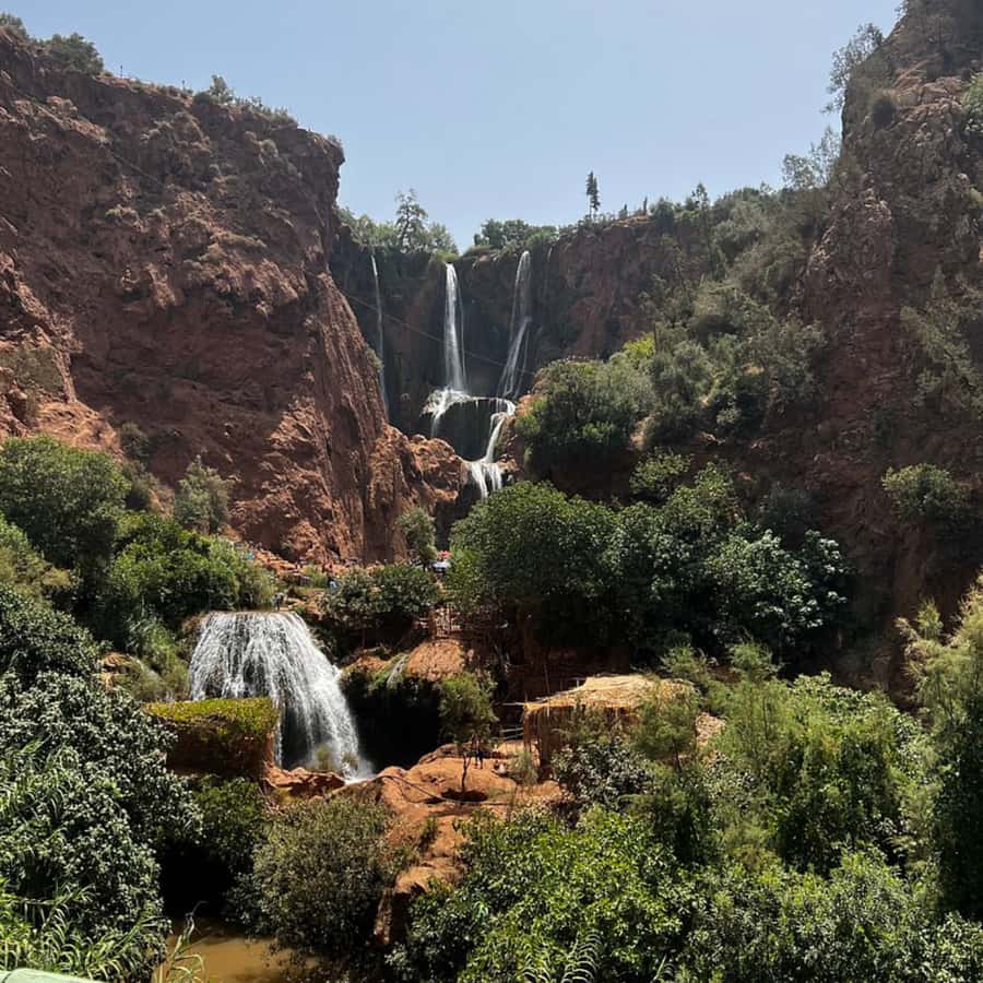 From Marrakech: Ouzoud Waterfalls Guided Tour and Boat Ride - Arriving at the Ouzoud Waterfalls