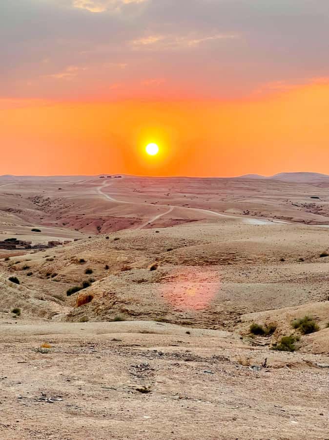 From Marrakesh: Sunset Dinner in Agafay at Berber Camp - How the guides shape the evening