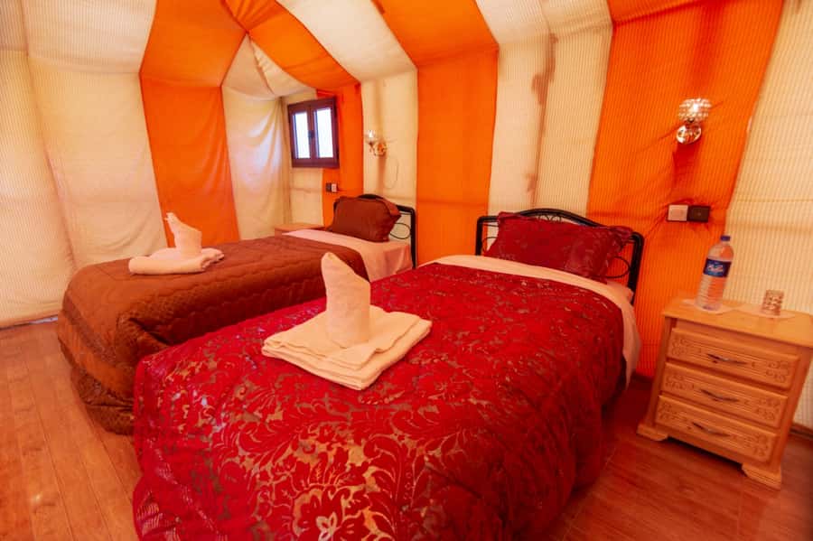 From Merzouga: Desert Overnight in Heated Tent & Camel Ride - Who will enjoy this overnight most