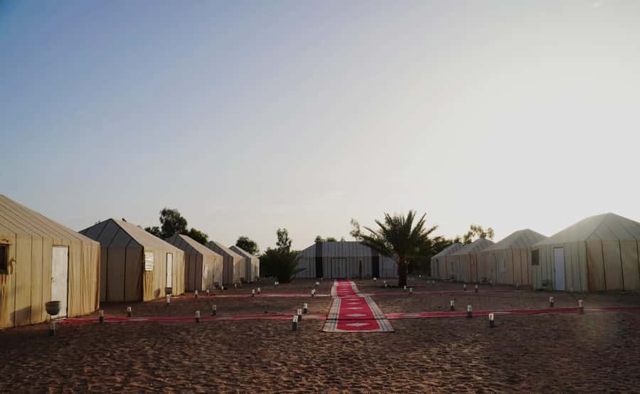 From Merzouga: Desert Overnight in Heated Tent & Camel Ride - Sunrise and breakfast among the dunes