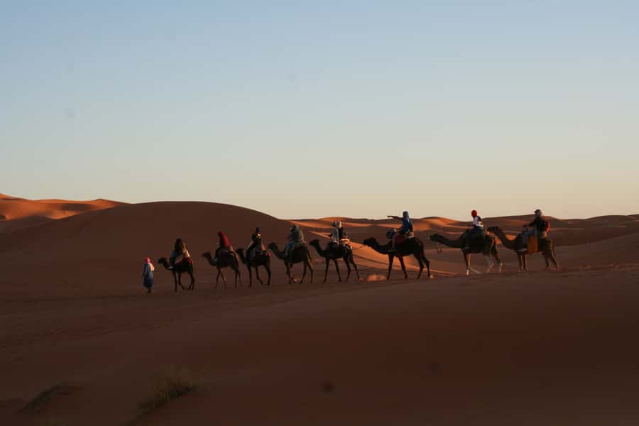 From Zagora: 2-Day Desert Tour to Erg Chegaga - Day 2: Sunrise, breakfast, and the return through Erg Lihoudi