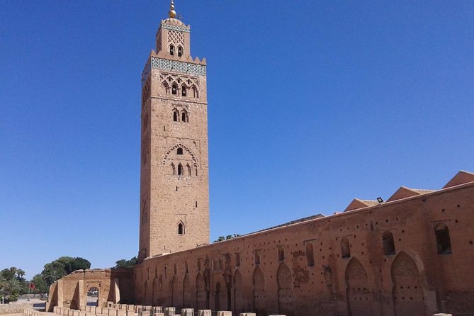 Guided walking tour in Marrakech - Medersa Ben Youssef, a short look at a major school