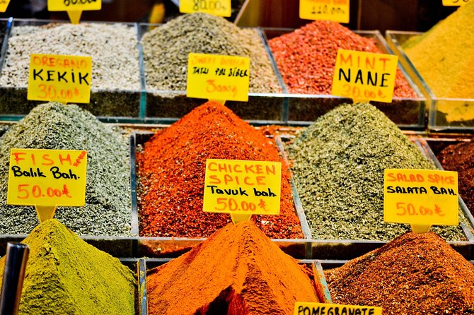 Guided walking tour in Marrakech Medina and Souks - The Mellah: a different side of old Marrakech