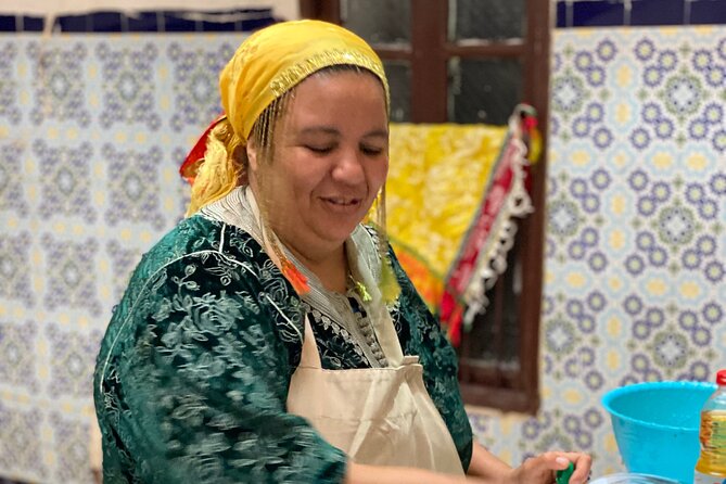 Half-Day Cooking Class with Local Chef Laila in Marrakech - Sitting down to eat what you made