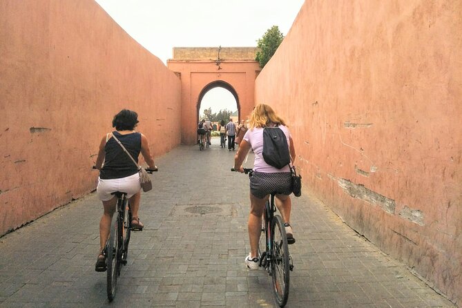 Half-Day Highlights of Marrakesh Bike Tour - Menara Gardens and the Atlas Mountain View