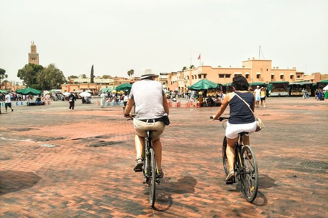 Half-Day Highlights of Marrakesh Bike Tour - The Saadian Tombs in the Kasbah