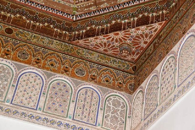 Half Day Marrakech History Tour including entrances - Walking, weather, and the actual pace