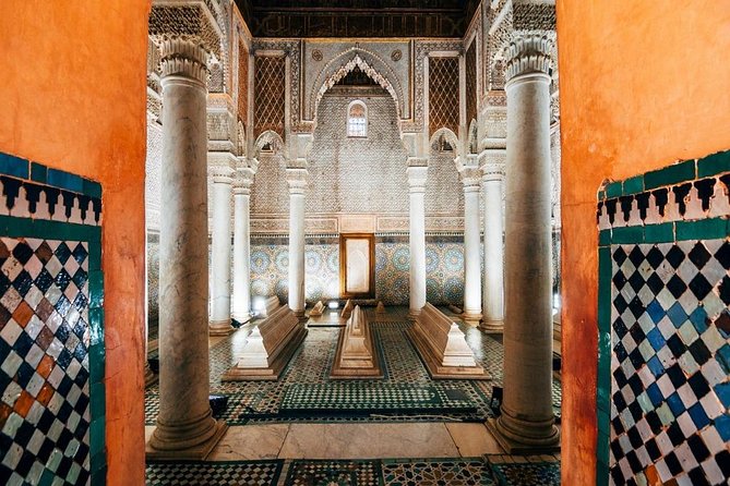 Historical Marrakech Walking Tour - Heat, walking, and the three-hour pace