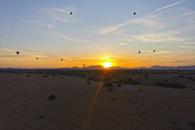 Hot air balloon flight at sunrise in Marrakech & breakfast - Landing and the Berber breakfast