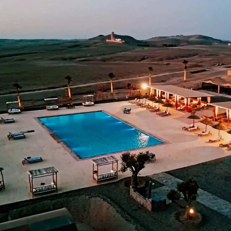 Luxury Agafay Desert : Quad , Camel Ride, Pool & Dinner Show - Why Agafay makes a good desert day trip