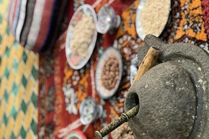 Make Your Own Argan Oïl - Who will enjoy this experience most