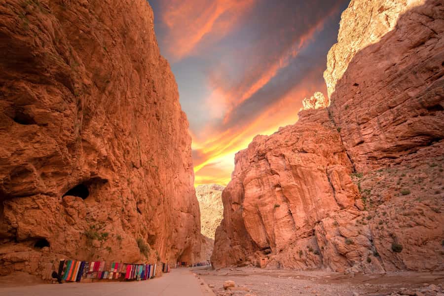Marrakech: 3-Day Merzouga Desert Experience Camel & Meals - Dinner, drums, and sleeping in the camp