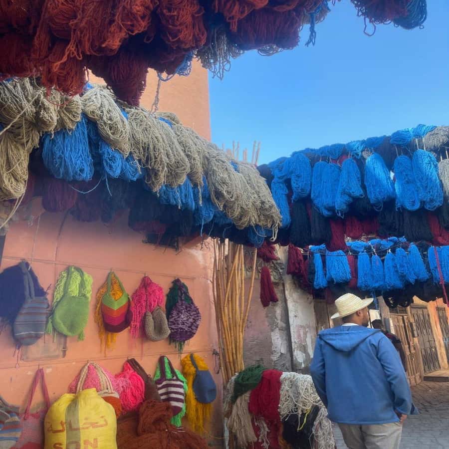 Marrakech: 3-Hour Monuments, Souks & Old Medina Walking Tour - Koutoubia and the end of the walk