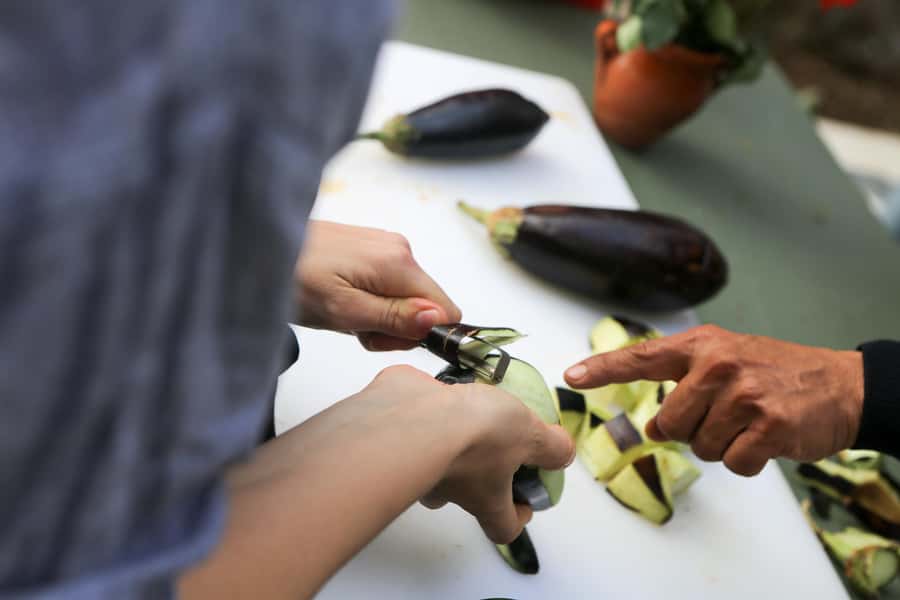 Marrakech: 3-Hour Open-Air Moroccan Cooking Course - Who should book this cooking class