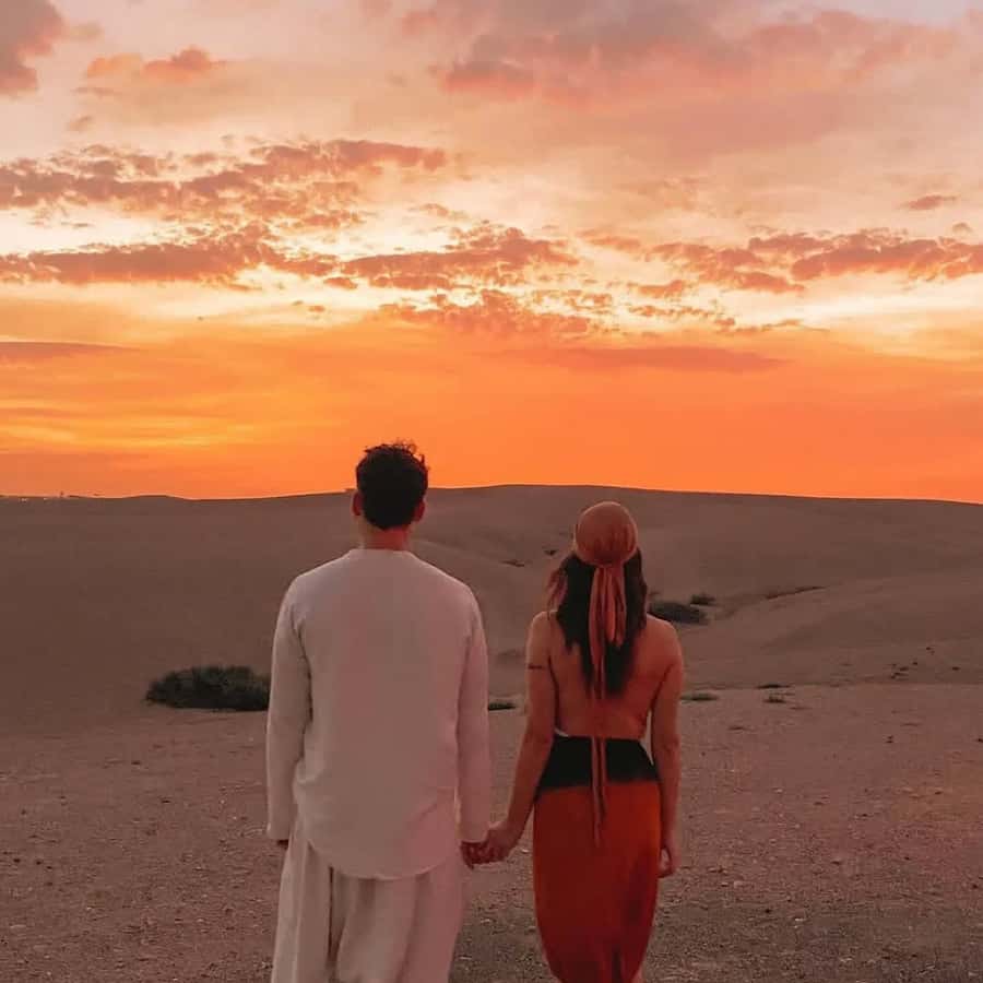 Marrakech: Agafay desert camel ride with dinner & spectacle - Timing, clothing, and practical details