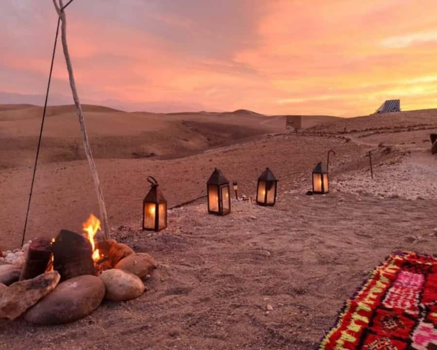 Marrakech: Agafay Desert Camel Rides, Dinner and Fire Show - Optional quad biking across the open ground