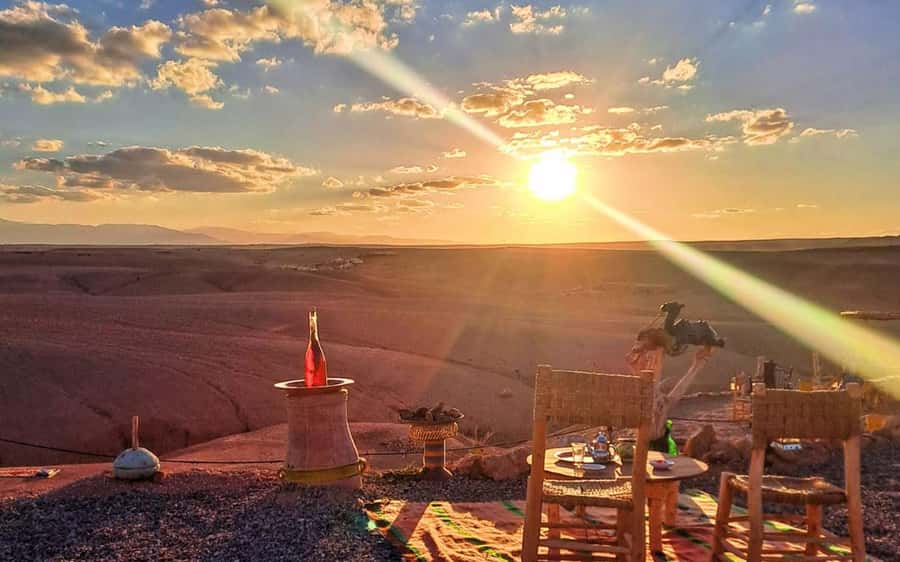 Marrakech: Agafay Desert Quad Bike Tour with Moroccan Tea - Who should book this Agafay outing