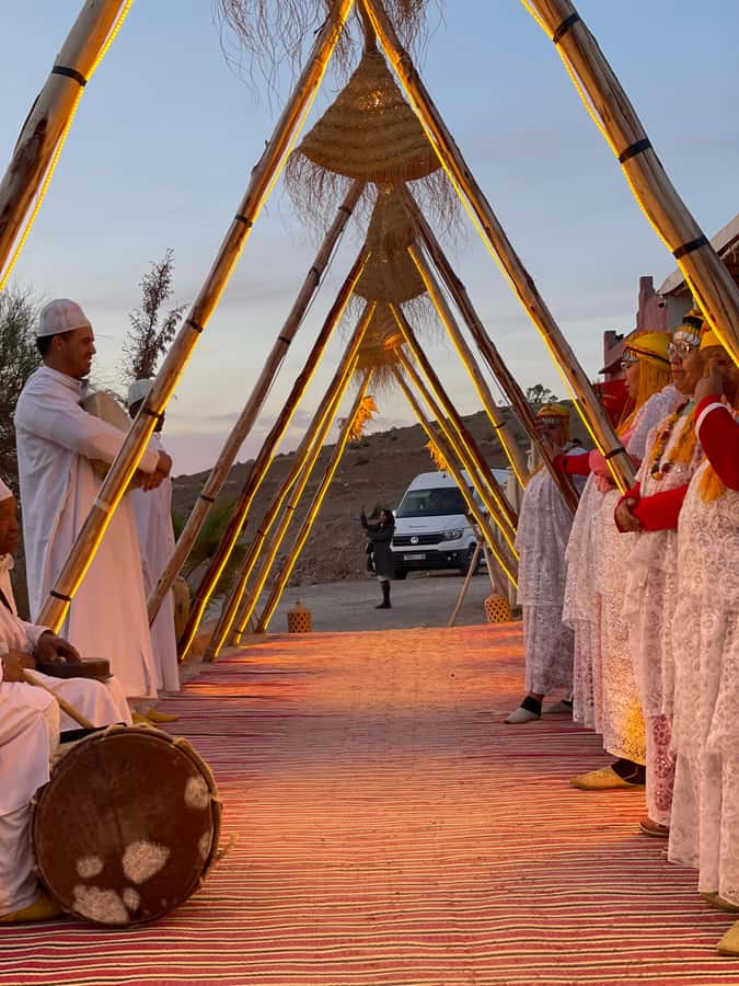 Marrakech: Agafay Desert Quad & Camel Rides, Dinner & Show - One Hour on a Quad or Buggy