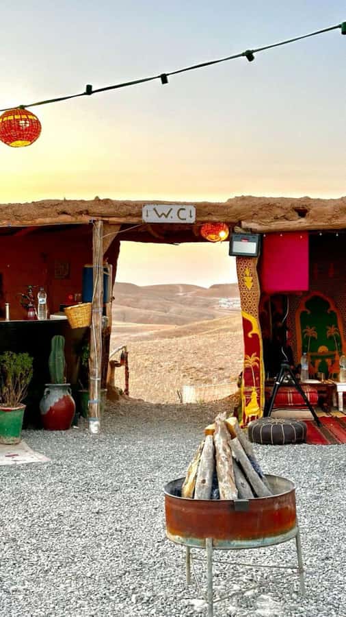 Marrakech: Agafay Desert Sunnet dinner with show - What dinner is like under the stars