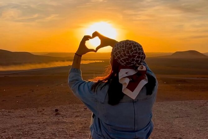 Marrakech: Agafay Desert Sunset, Camel Ride, and Dinner Show - Sunset near the desert camp
