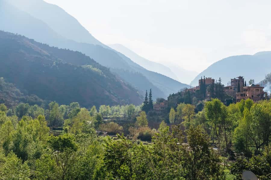 Marrakech: Atlas Mountains and 5 Valleys Day Tour with Lunch - Lunch in a Berber family home