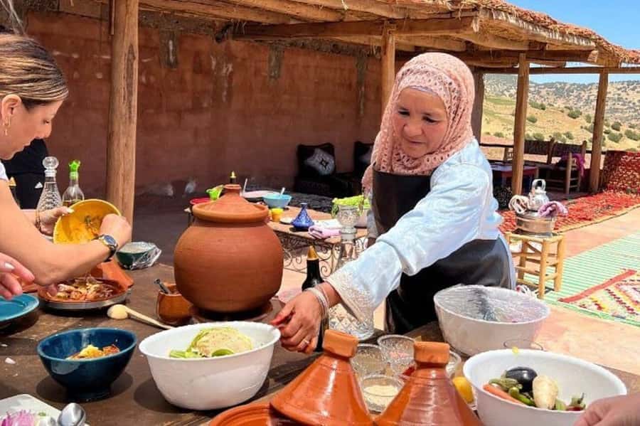Marrakech: Atlas Mountains Cooking Class with Berber Family - The walk to the family home