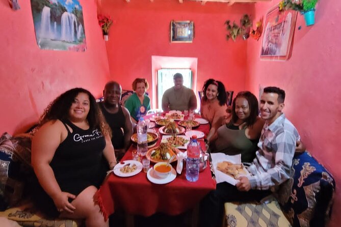 Marrakech: Atlas Mountains, Villages, Waterfalls Tour with Lunch - The 90-minute walk through mountain villages
