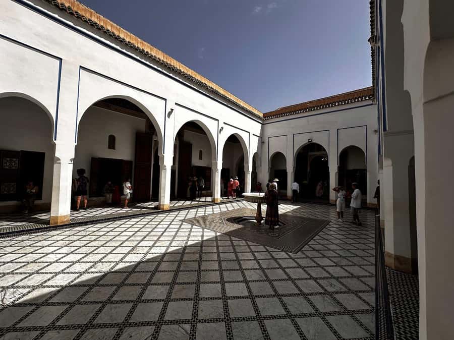 Marrakech: Bahia Palace Guided Tour with Skip-the-Line Entry - The palace story and what the tour explains