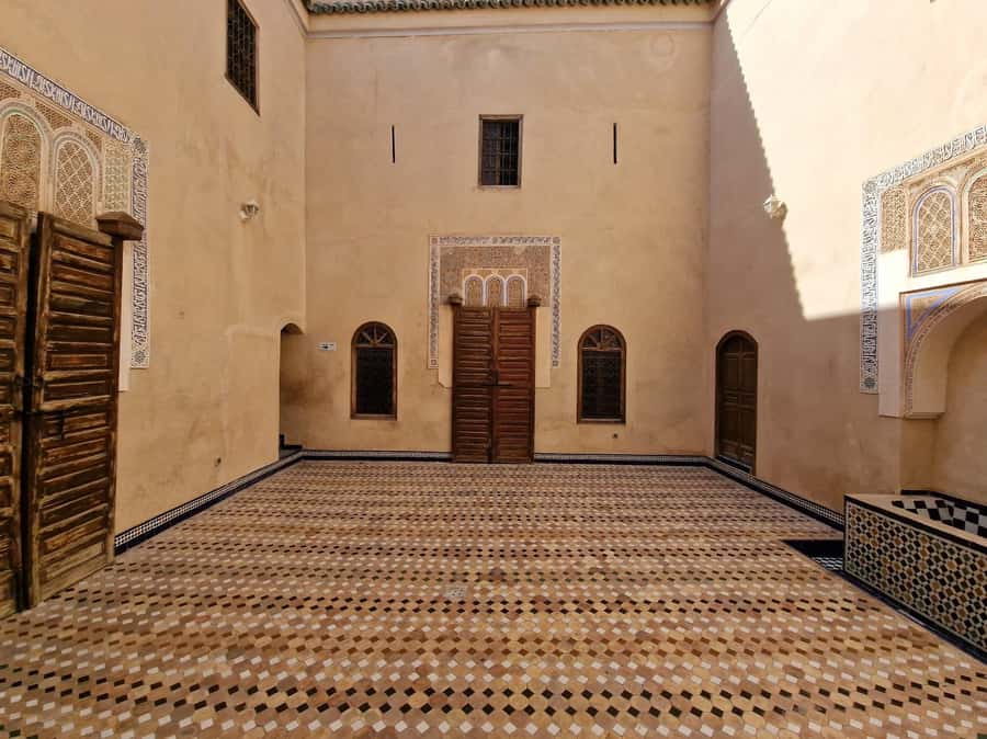 Marrakech: Bahia Palace Guided Tour with Skip-the-Line Entry - Practical tips for a better visit